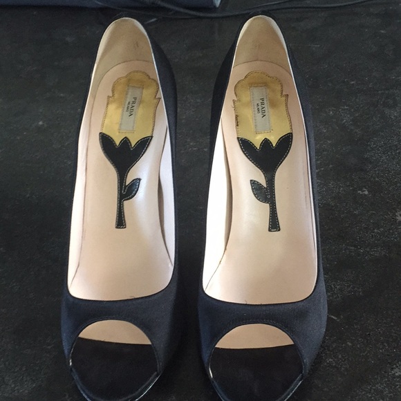 Prada Heels - Picture 3 of 4